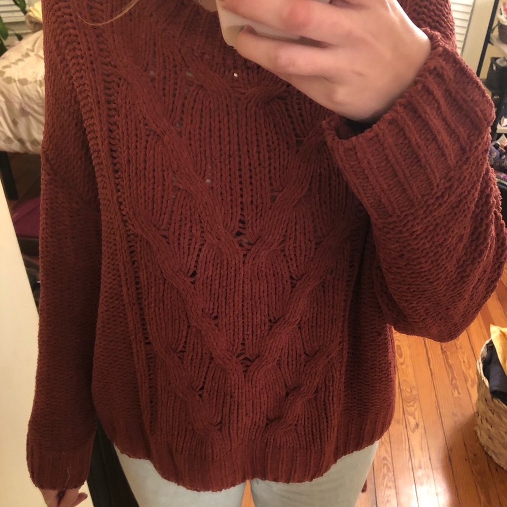 Women’s Large Billabong Sweater